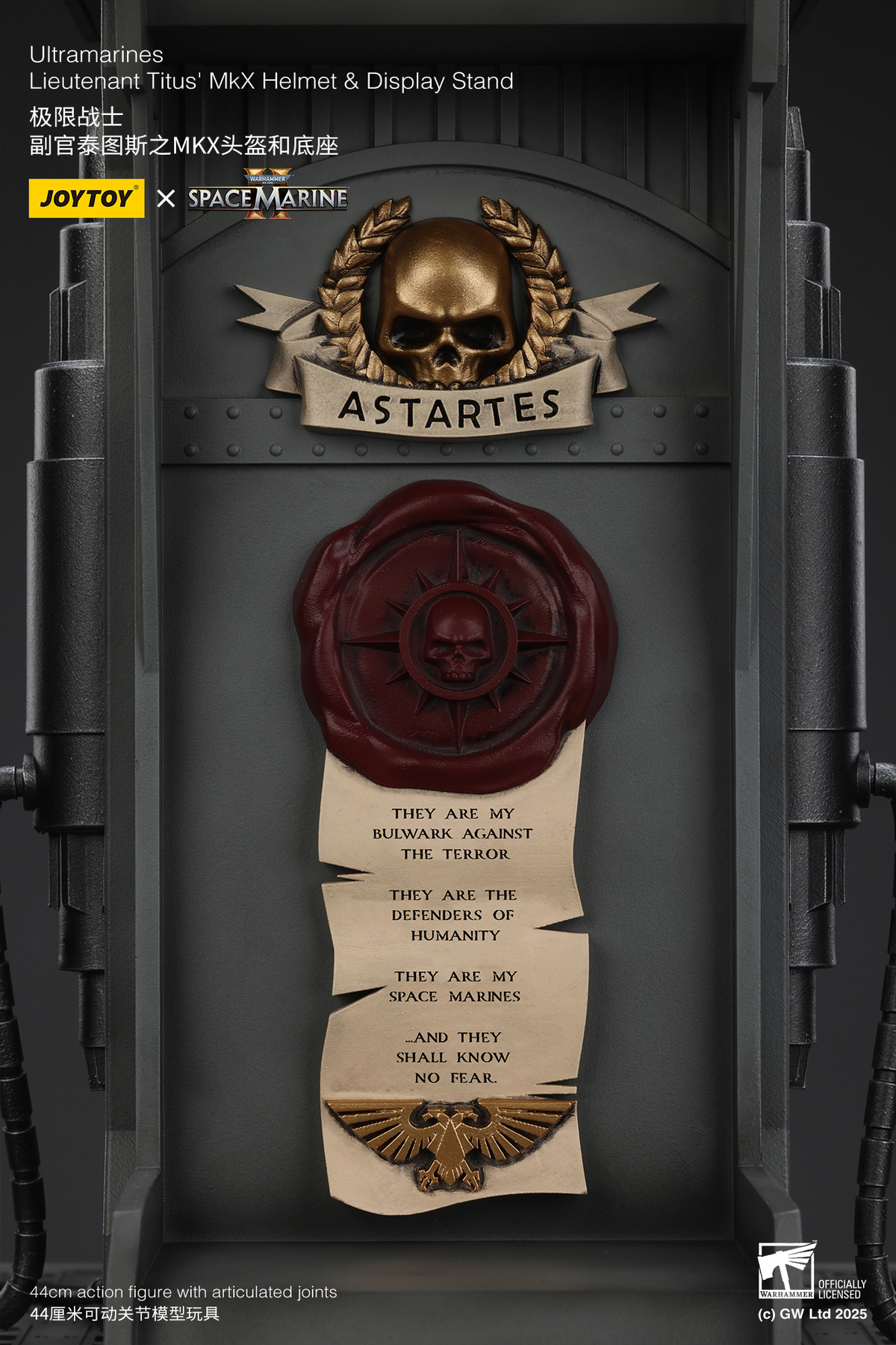 JoyToy - Warhammer 40000 - Ultramarines Lieutenant Titus' MkX Helmet & Display Stand