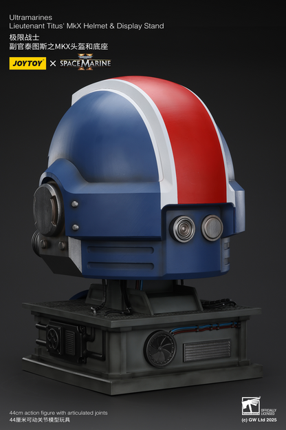 JoyToy - Warhammer 40000 - Ultramarines Lieutenant Titus' MkX Helmet & Display Stand