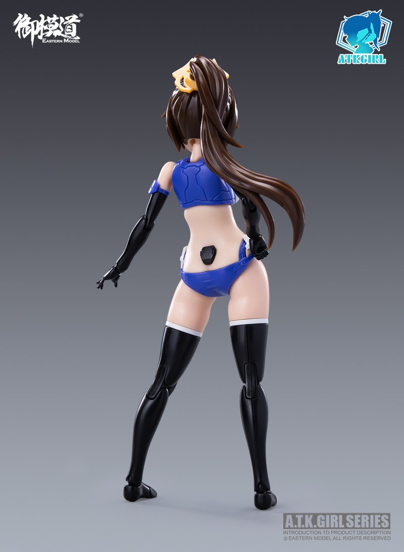 1/12 A.T.K.GIRL TITAN (STAG BEETLE)